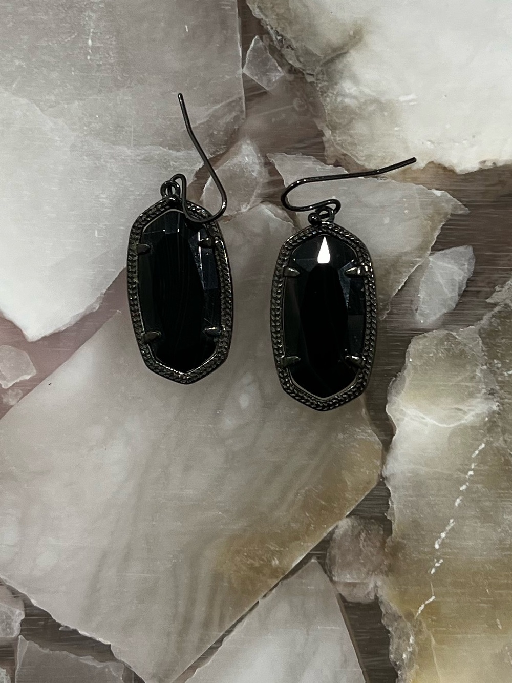 Kendra Scott black banded agate Dani earrings